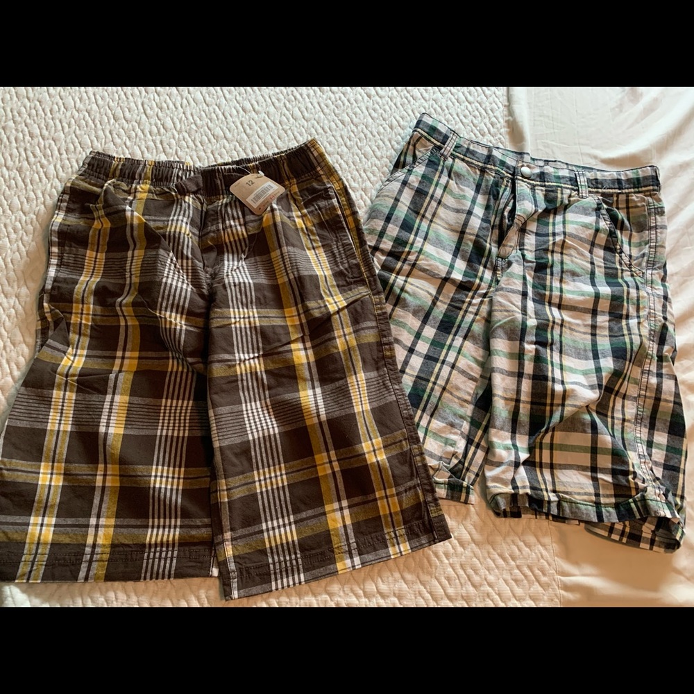 2 pairs Gymboree shorts, 1 is NWT, size 12